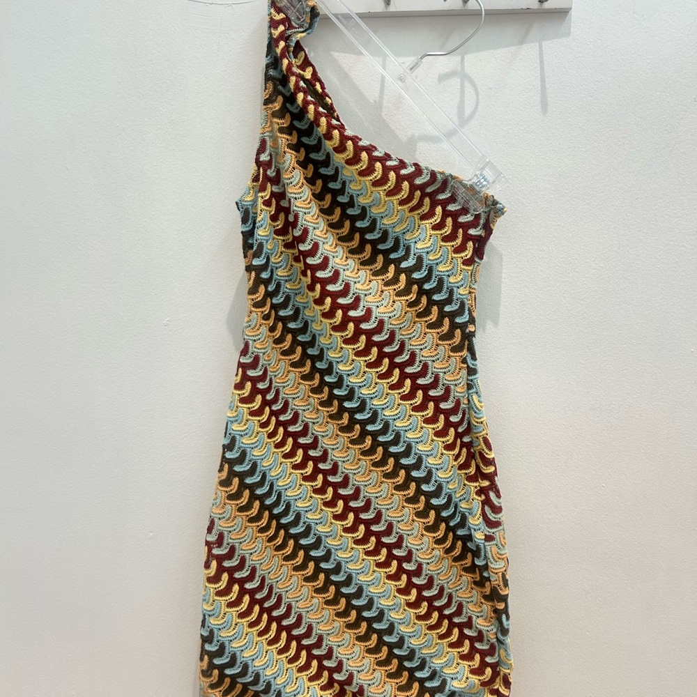 White fox One-Shoulder Multicolor Patterned Dress